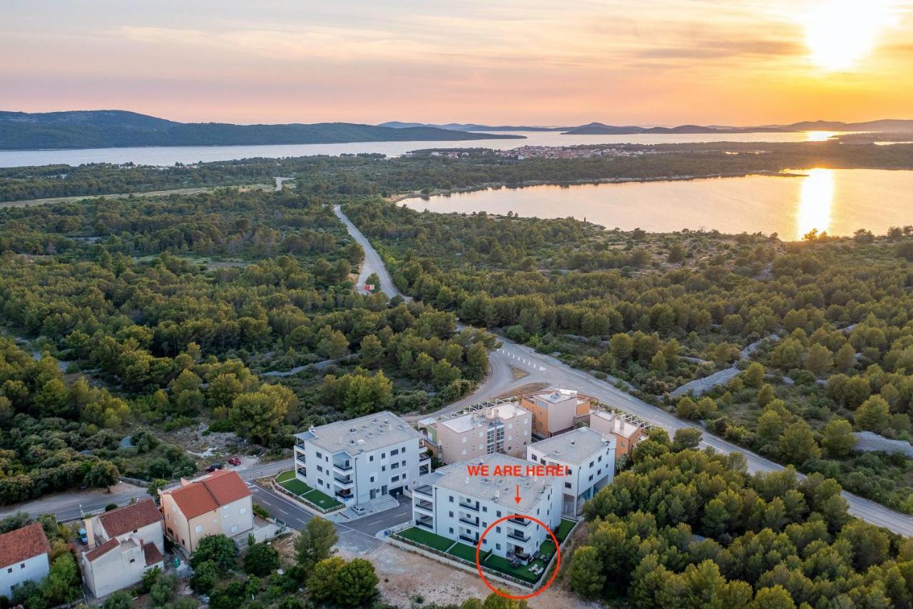 My Adriatic Place With Private Garden And Garage Šibenik Exteriör bild